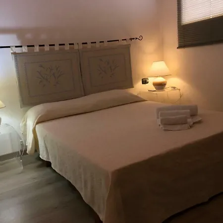아파트 Domus SantʼAntìoco